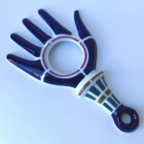 Sargadelos Porcelain Good Luck Hand of Fate Wall Hanging - Handmade in Spain - Picture 5 of 7